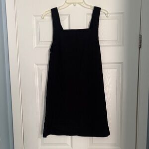 Elegant Black Sleeveless Dress